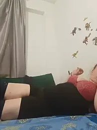 JuliaBestX webcam model stream image