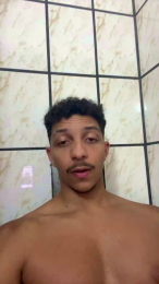 _Novinho22cm webcam model stream image