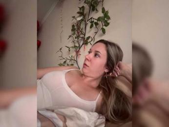 Fantazyorka00 webcam model stream image