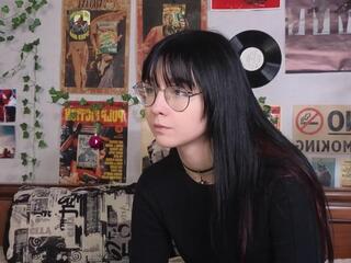 Berenice Dagg webcam flirt4free model stream image