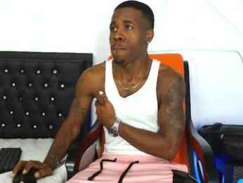 damian_hart_24cm webcam model stream image