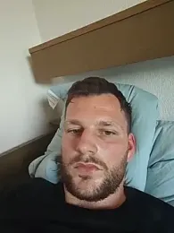 Cosmin224451 webcam stripchat model stream image