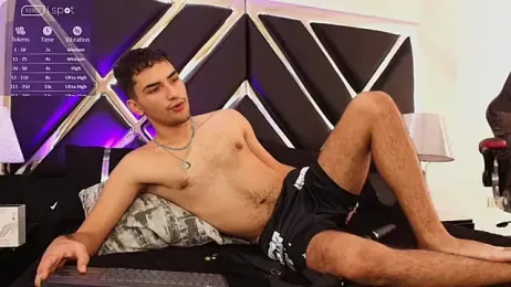 AlekRuizx webcam model stream image