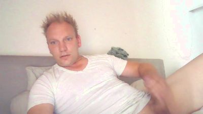 Mickxll webcam model stream image