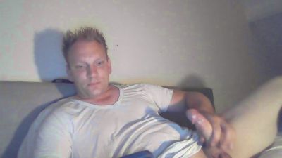 Mickxll webcam model stream image