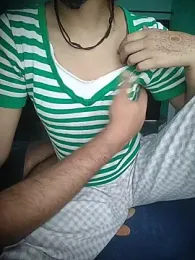 UrS_hottty_ webcam model stream image