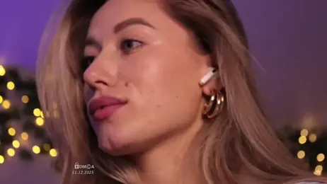 Blondie_Bunny webcam model stream image