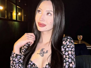 SunMegan webcam livejasmin model stream image