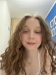 outside_rosy webcam model stream image