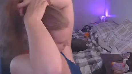 Sexyblonde12344 webcam model stream image