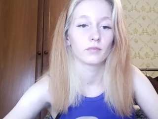 hazelallen webcam model stream image