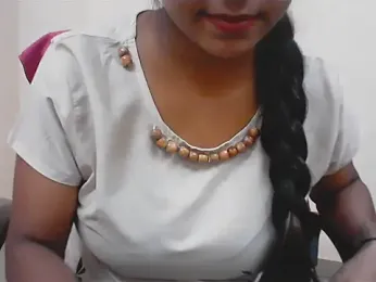 LovingPihu webcam model stream image
