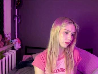 sexycute18 webcam model stream image