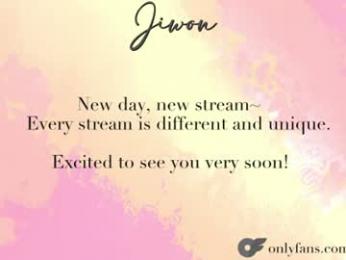 yourlovelykgirlfriend webcam model stream image