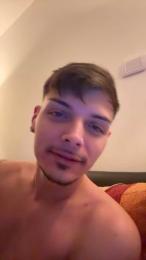 ThomasRM98 webcam model stream image