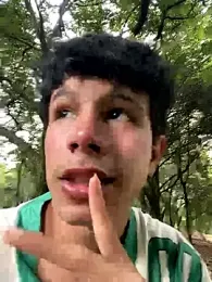 Bay_freedo webcam stripchat model stream image