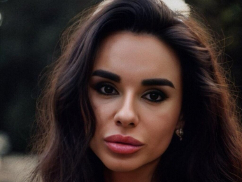 AineAura webcam livejasmin model stream image