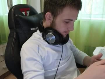 golden_boyyy21 webcam chaturbate model stream image