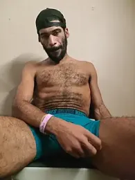 GuyInNY webcam model stream image