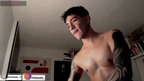 ivaaaan_ webcam stripchat model stream image