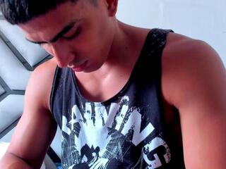 Tyler Durdeen webcam model stream image