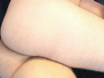 paranoidtemptaion_ webcam model stream image