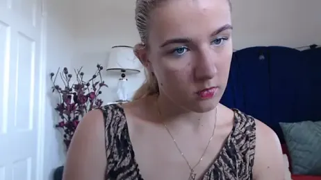 Yennyloves webcam model stream image