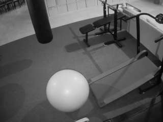 voyeurcam-julmodels-living-5 webcam model stream image