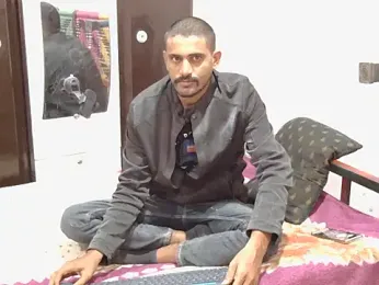 HotXKrish webcam model stream image