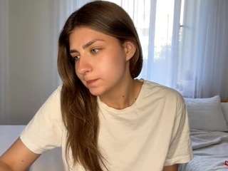 freedamimozo webcam model stream image