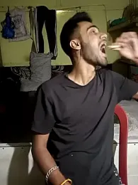 Skinny_Bigass_23 webcam model stream image