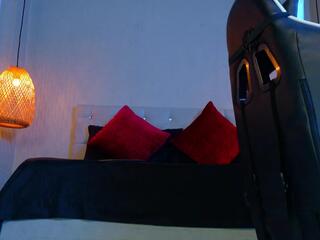 Thaiel Foster webcam model stream image