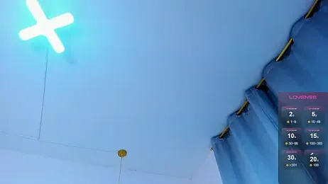 twink_royale18 webcam model stream image