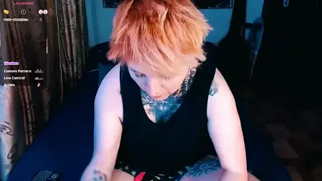 Marieblueeyes webcam model stream image