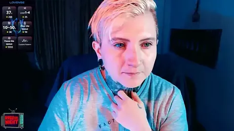 Marieblueeyes webcam model stream image