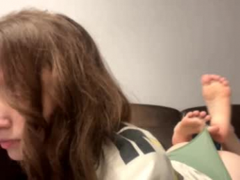 alluring_vibes_69 webcam model stream image