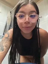 Maddy_Piink webcam model stream image