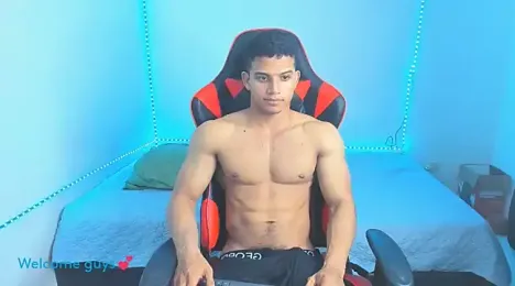 oliver_thompsson7 webcam model stream image