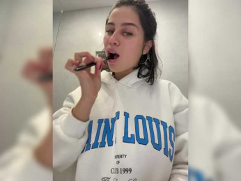 VibroMashulkaDashulka webcam model stream image