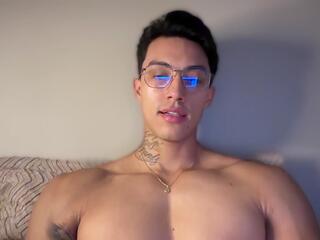 Jakee Tyler webcam model stream image