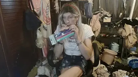 Ombeline1 webcam stripchat model stream image