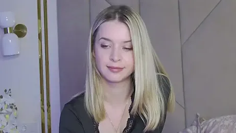 Touch_me webcam model stream image