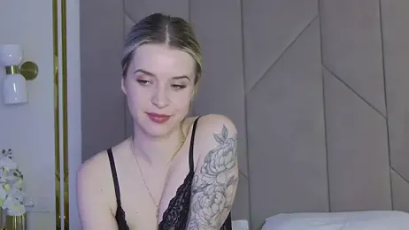 Touch_me webcam model stream image