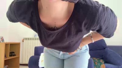 Baby2220 webcam cam4 model stream image