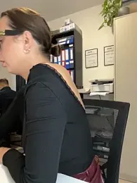 Hii_Lolla webcam model stream image