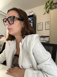 Hii_Lolla webcam model stream image