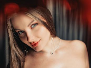 AdelinaKael webcam model stream image