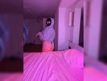 LilllitRR webcam bongacams model stream image