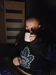 Foxyshaved webcam model stream image