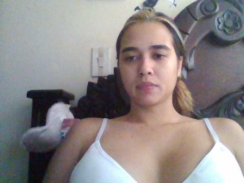 trianabell webcam model stream image